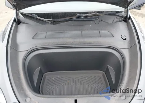 2023 Tesla Model Y Awd/Long Range Dual Motor All-Wheel Drive из США, поврежденный, VIN 7SAYGAEE3PF920874